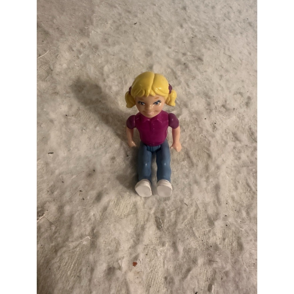 Playskool Dollhouse Blonde Girl Sister Pigtails Purple/Pink Shirt Blue Pants - Picture 3 of 3